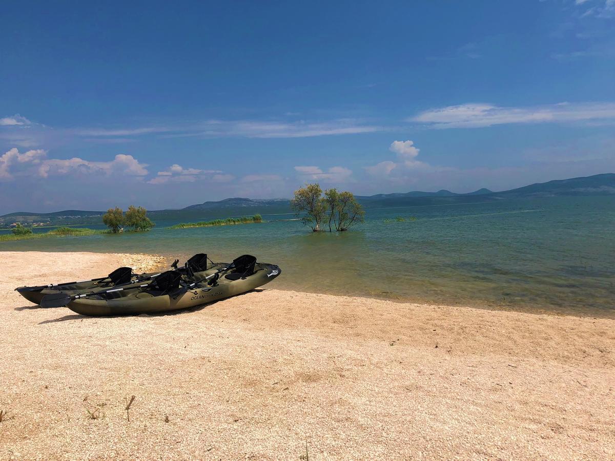 Camping Vransko Jezero - Crkvine Pakostane Exterior photo