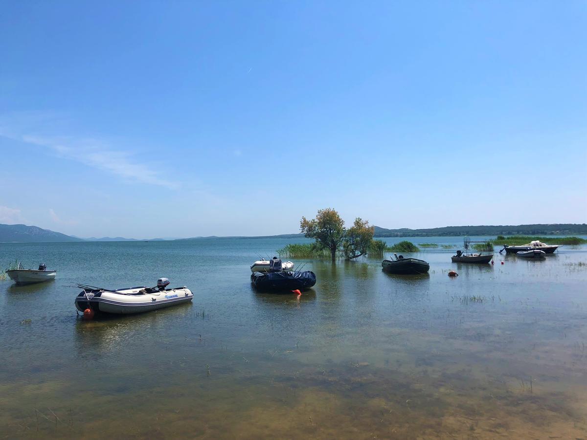 Camping Vransko Jezero - Crkvine Pakostane Exterior photo
